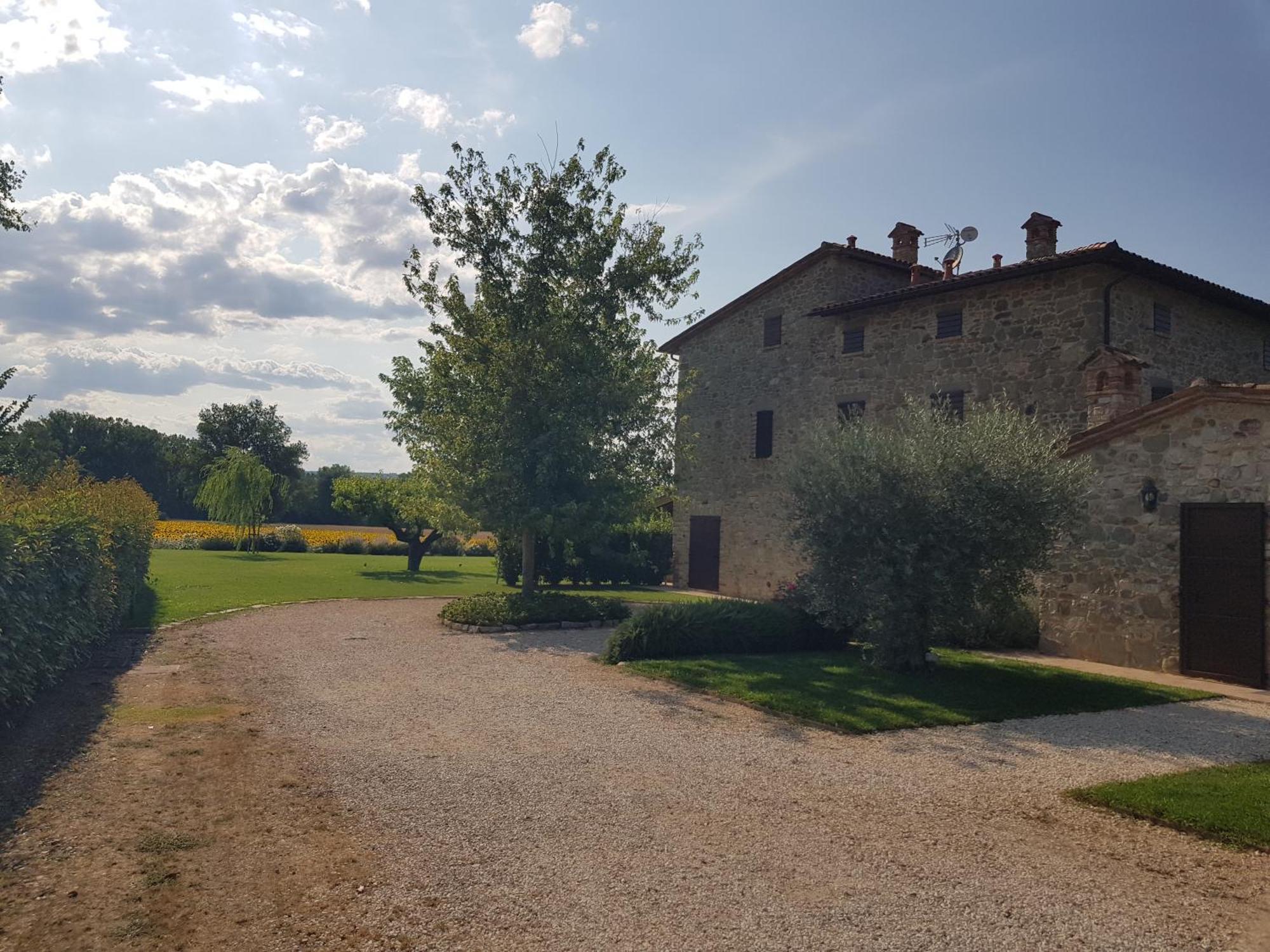 Agriturismo Villa Al Piano تودي المظهر الخارجي الصورة